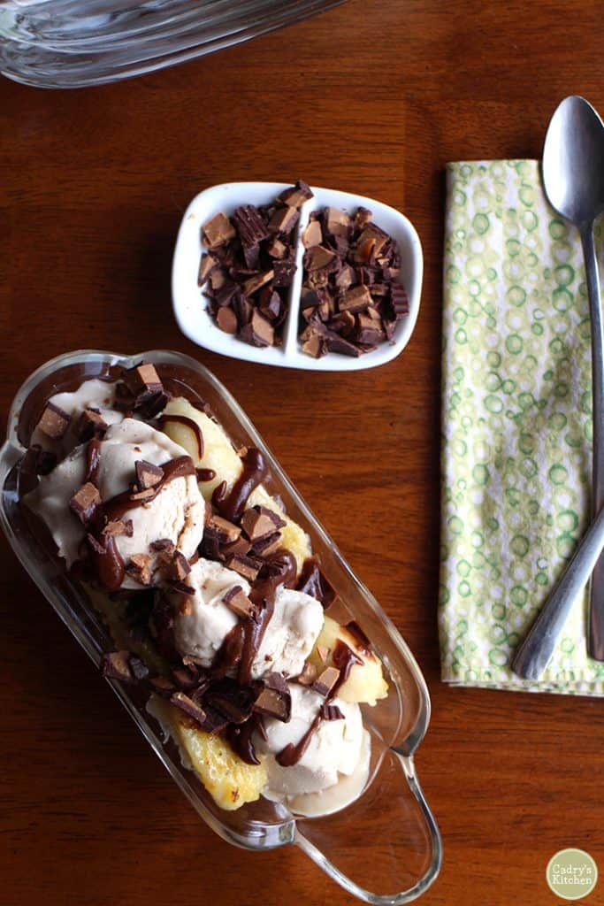 Campfire Desserts - Grilled Banana Split Recipe vegan