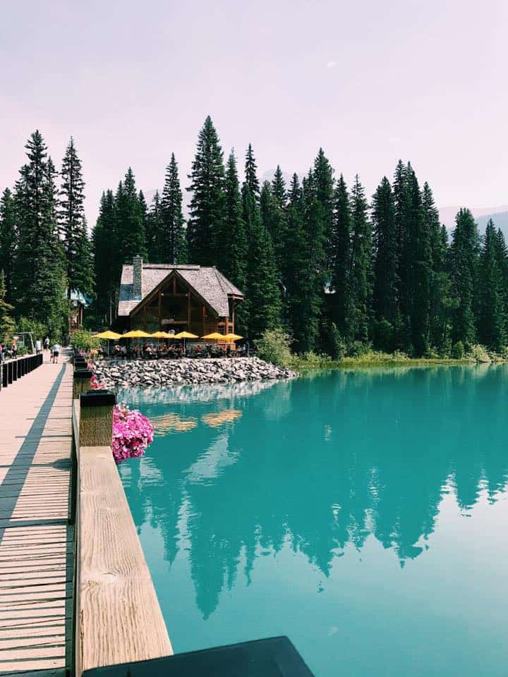 Lake Moraine in Yoho National Park