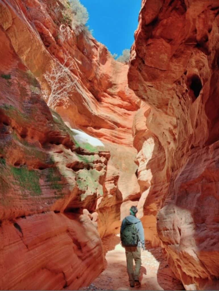 Man hiking trail in Kanab Utah