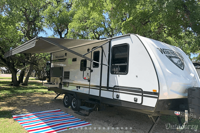 travel trailer rentals austin