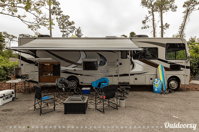 Motorhome rentals Orlando Florida