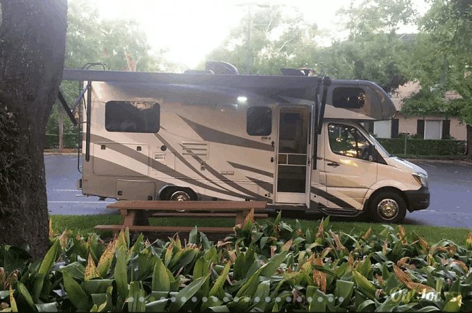 Motorhome rentals in Orlando Florida