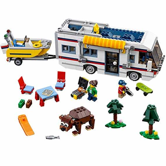 Camper and boat Lego set