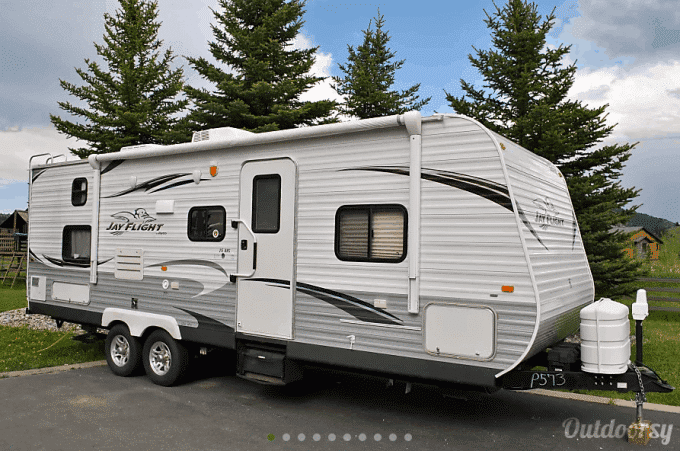 Travel Trailer Rentals Near Yellowstone National Park