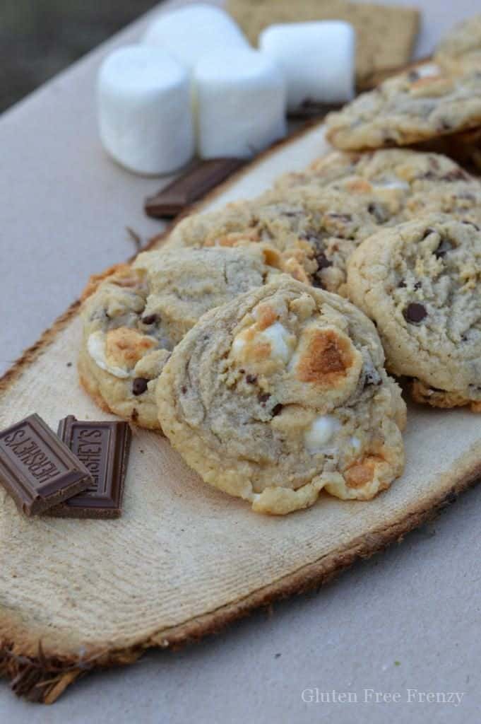 Ooey Gooey S’mores Cookies