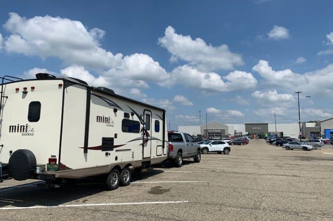 Overnight RV Parking at Walmart