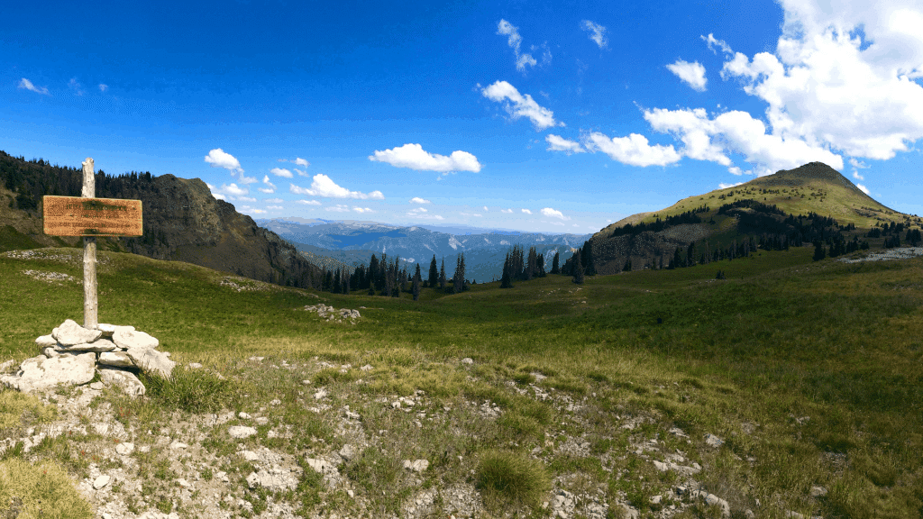 Continental Divide hiking trail in Southwest Colorado