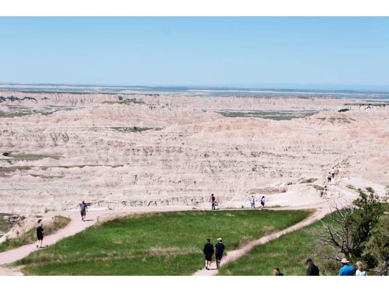 Sightseeing in Badlands National Park