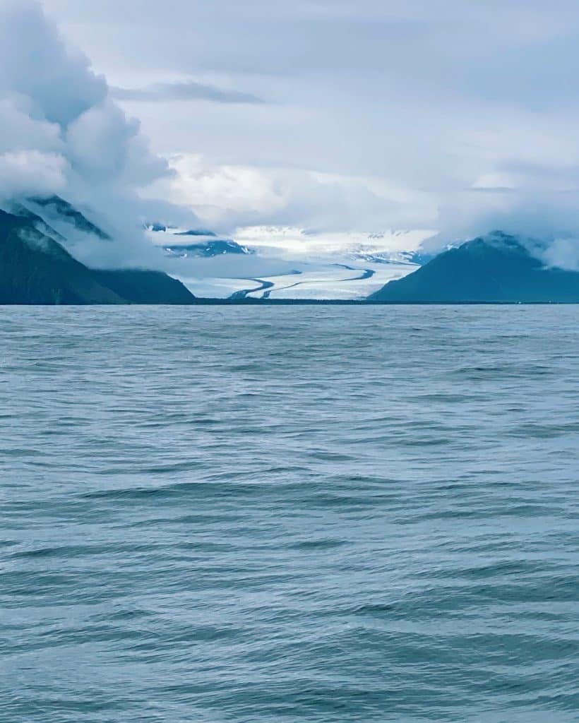 bear glacier in seward alaska