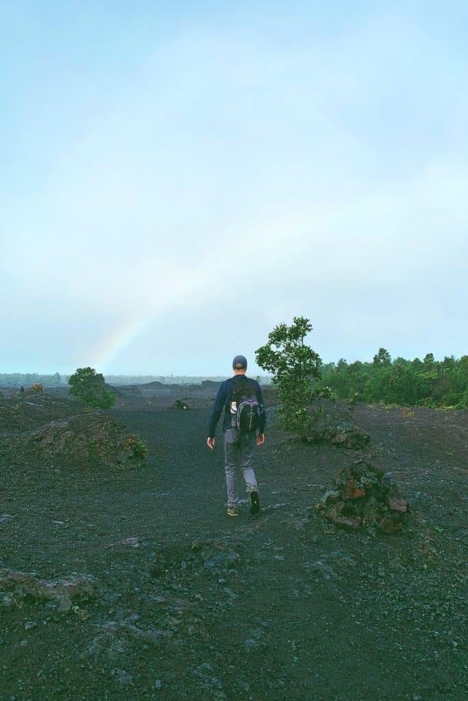 hiking in hawaii volcanoes national park