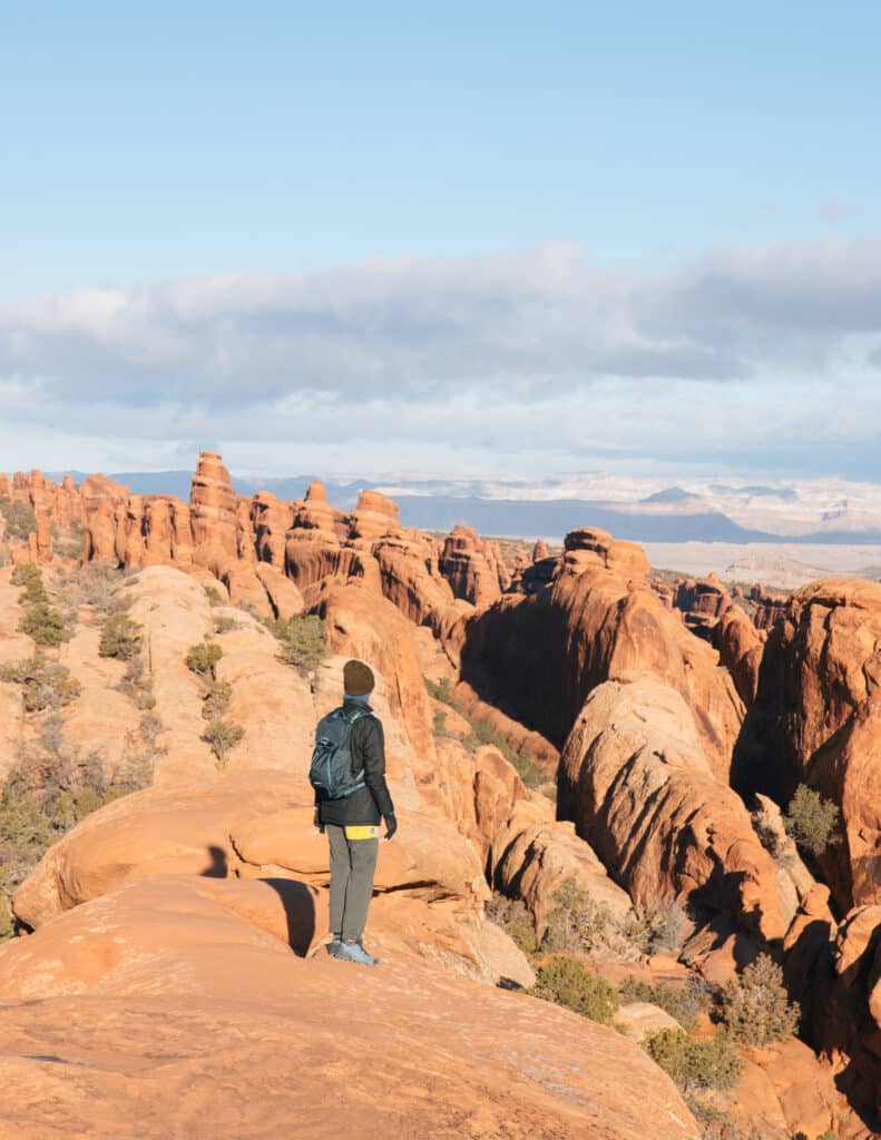 black arch overlook arches national park