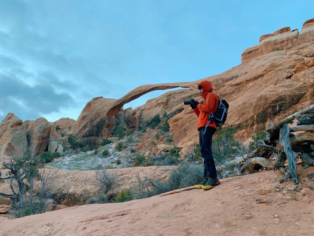 what to wear hiking to stay warm