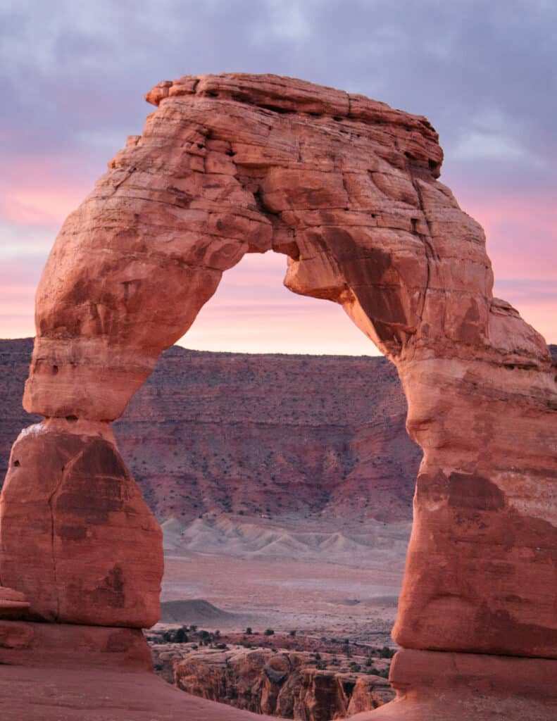 delicate arch at sunrise